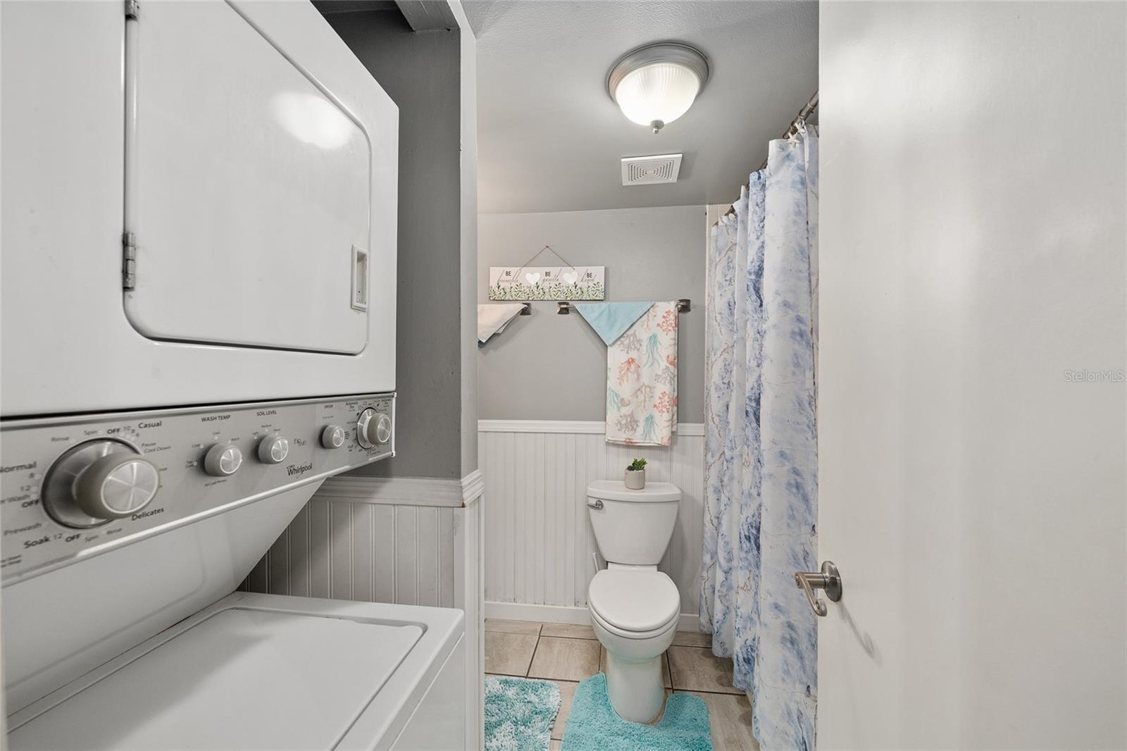 LIVE OAK VILLAGE CONDO - Residential