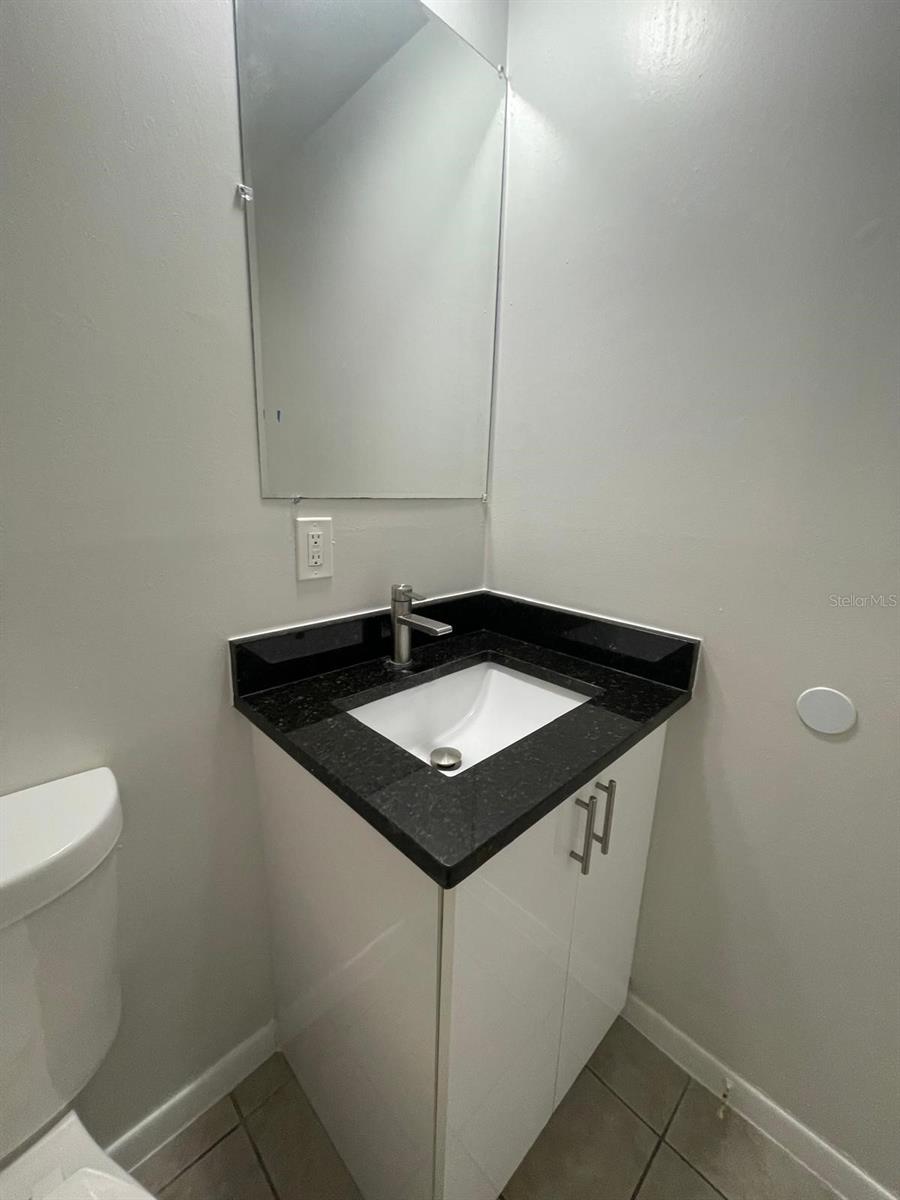 PINECASTLE PARK - Residential Lease