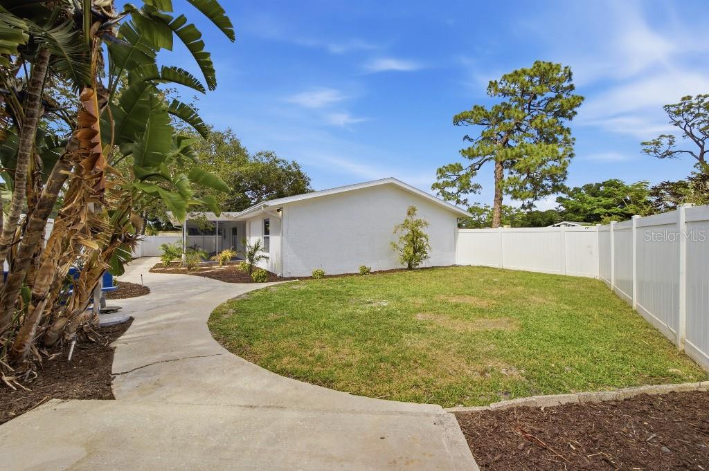MEADOW LAWN PINELLAS ADD - Residential