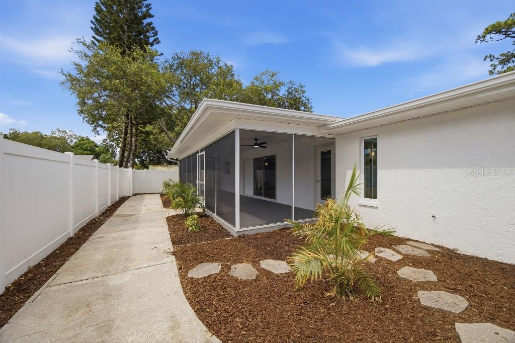 MEADOW LAWN PINELLAS ADD - Residential