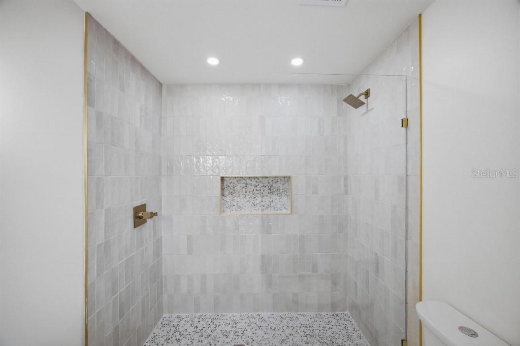 MEADOW LAWN PINELLAS ADD - Residential