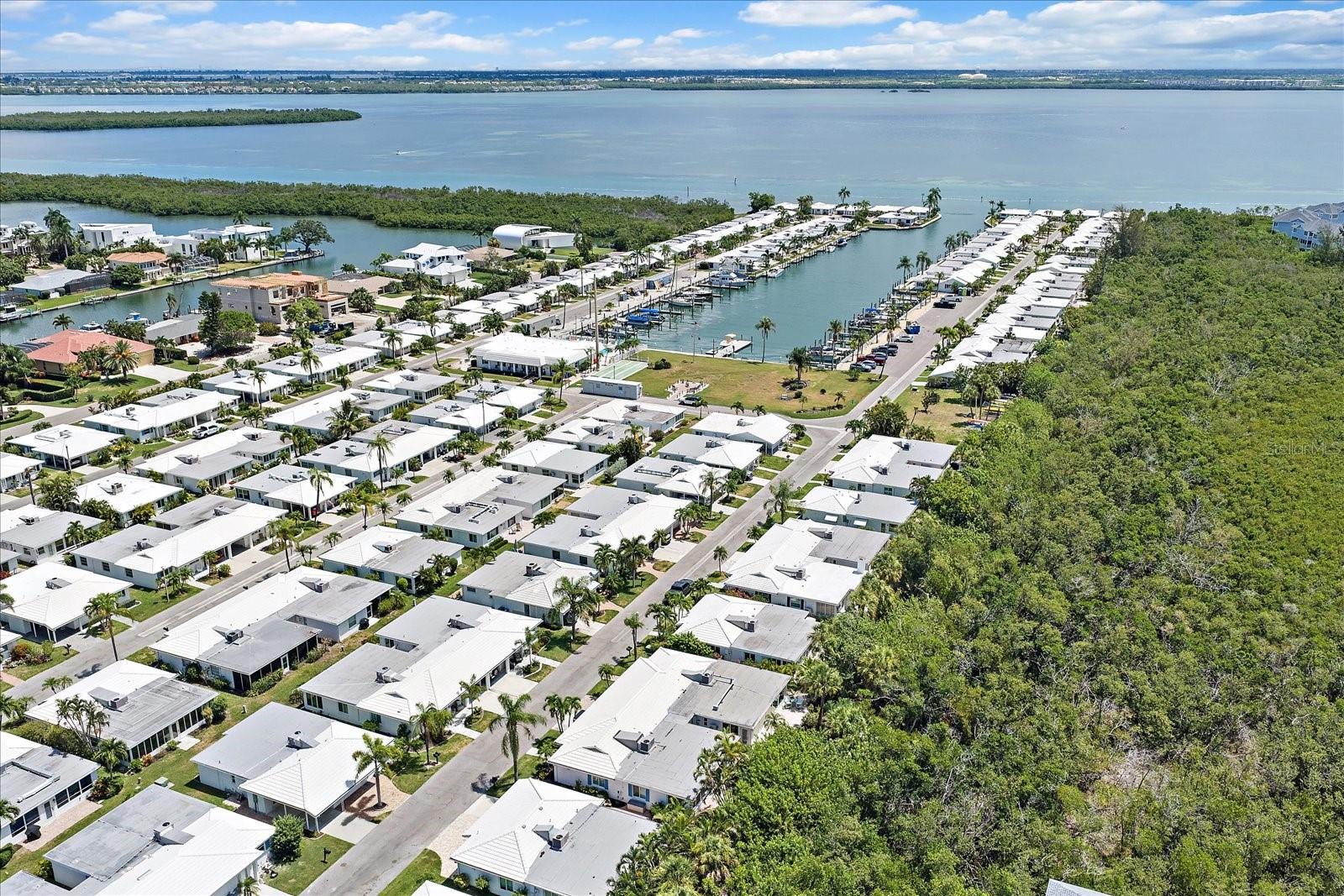 SPANISH MAIN YACHT CLUB CONDO - Residential Lease