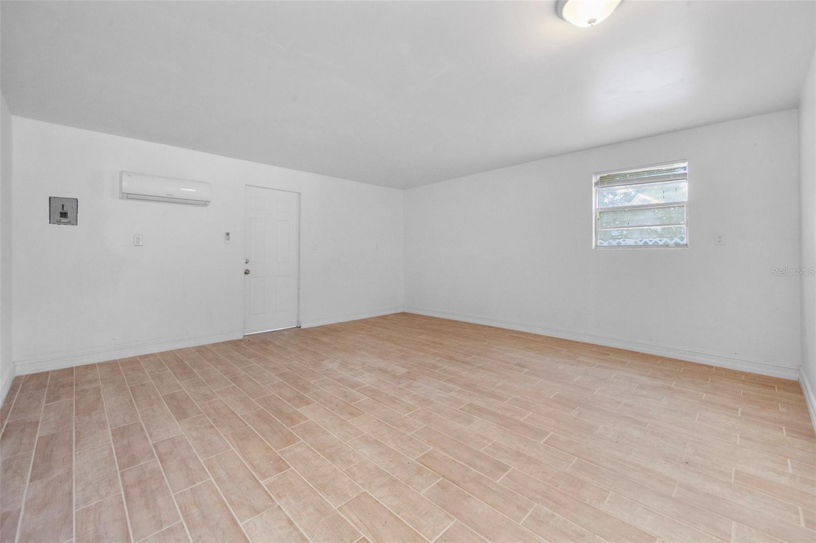 NORTH ORLANDO TERRACE UNIT 1 SEC 6 - Residential