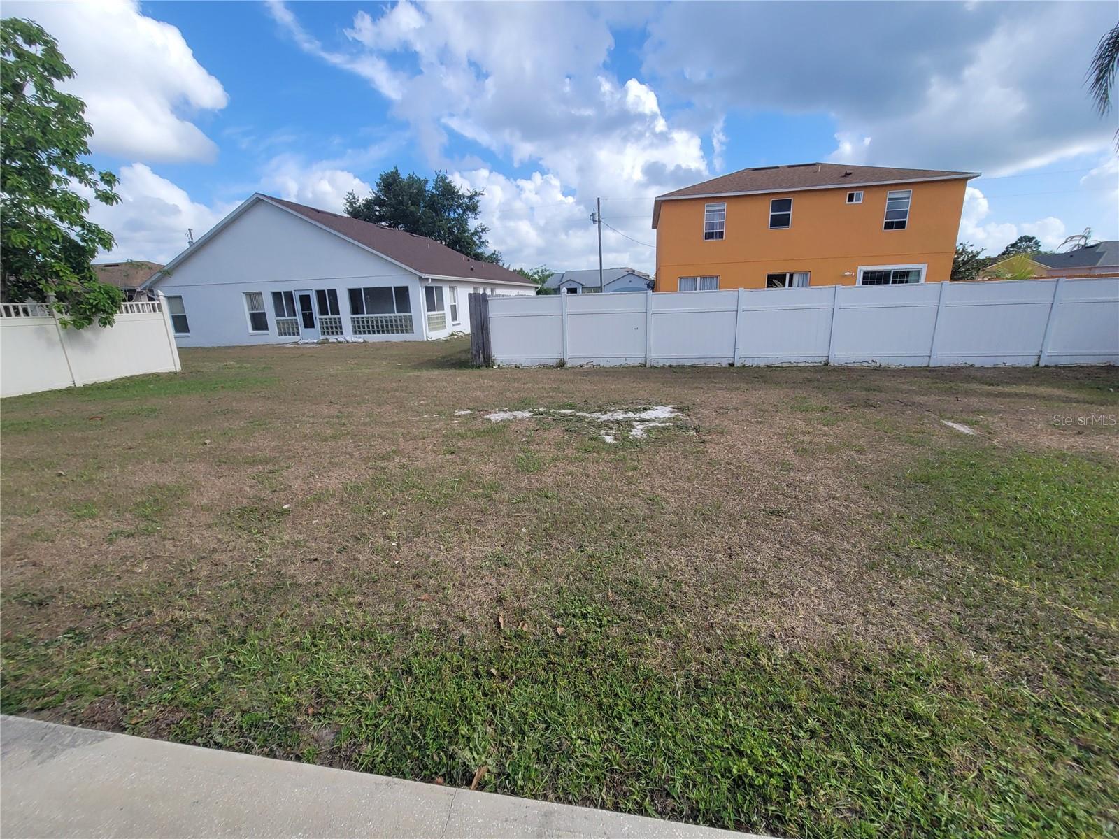 POINCIANA VILLAGE 01 NEIGHBORHOOD 02 - Residential Lease