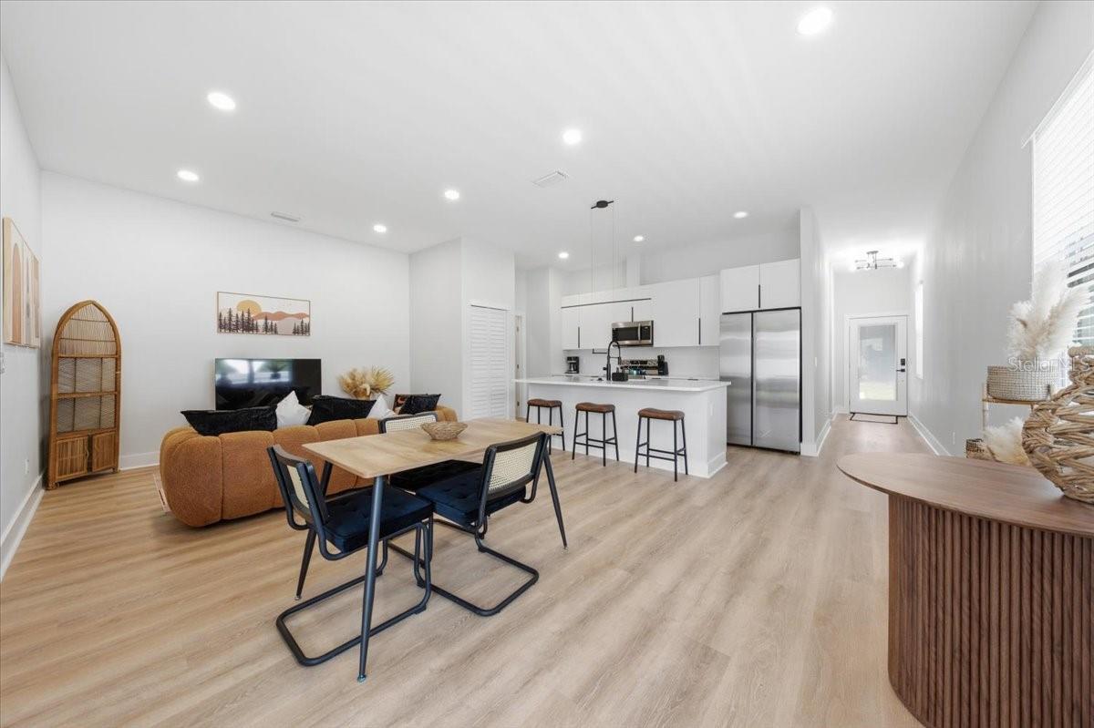 CLEAR VISTA - Residential