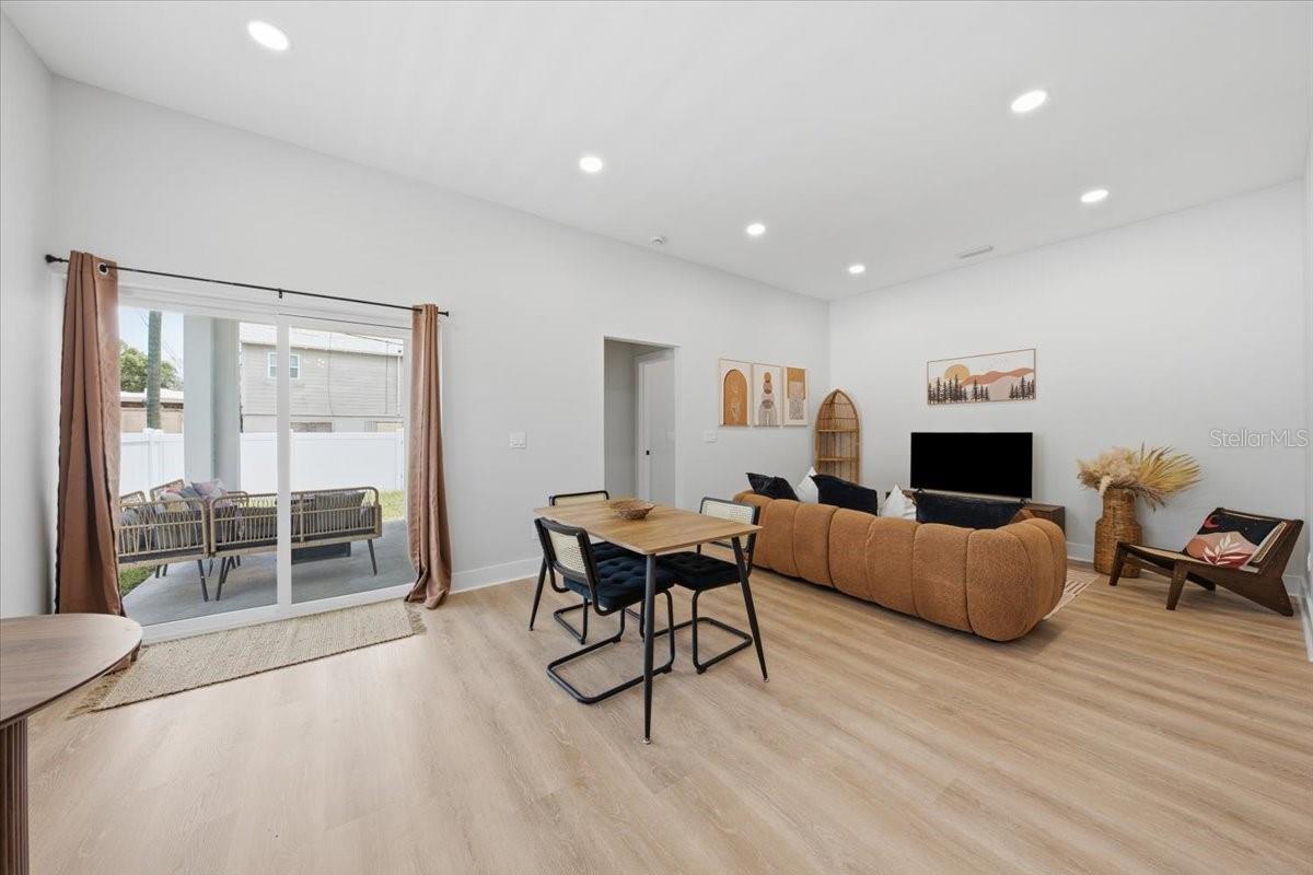 CLEAR VISTA - Residential