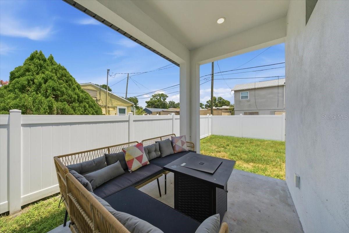 CLEAR VISTA - Residential