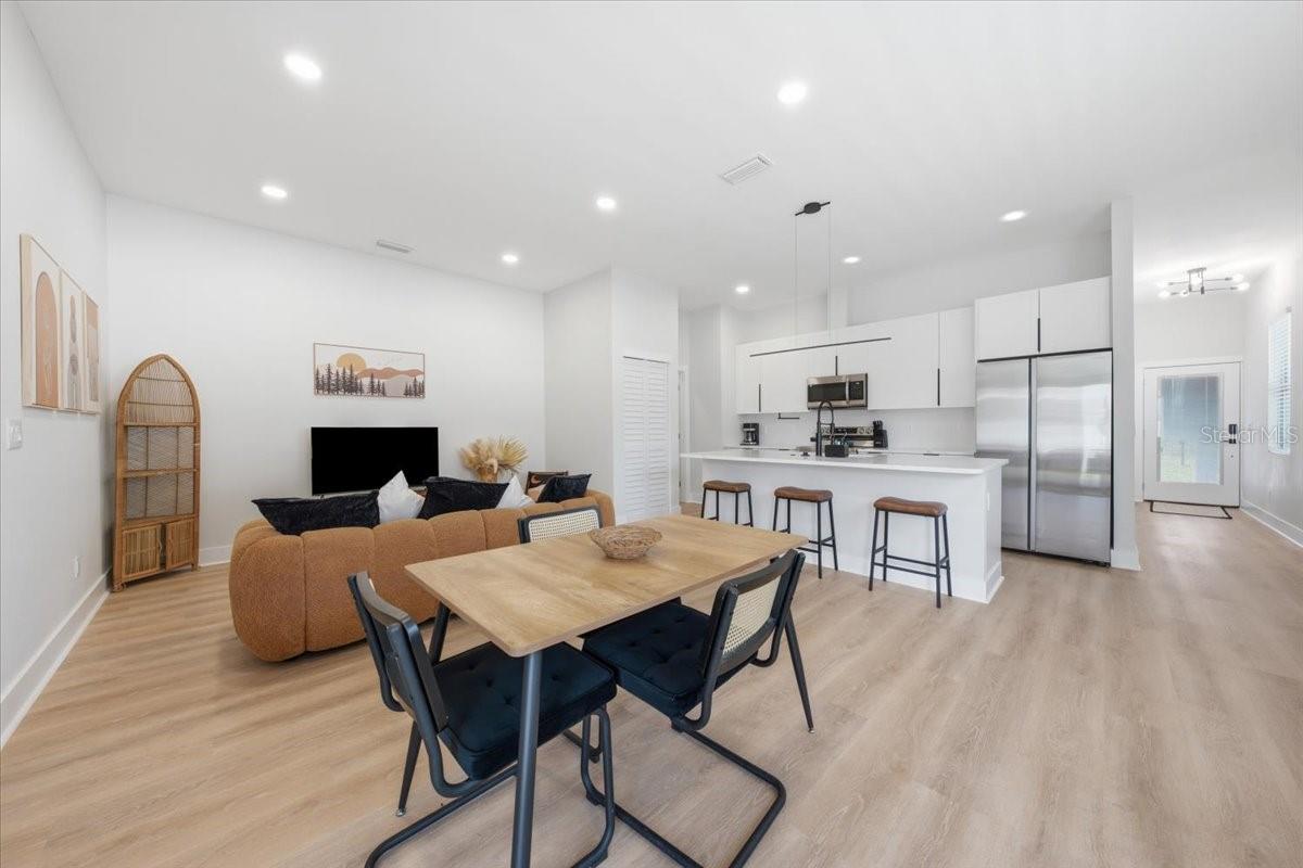 CLEAR VISTA - Residential
