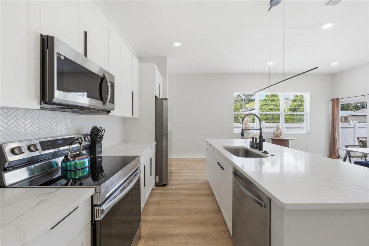 CLEAR VISTA - Residential