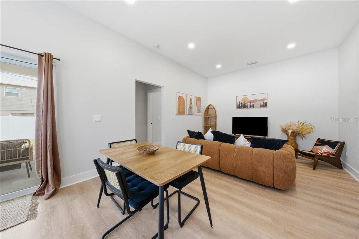 CLEAR VISTA - Residential