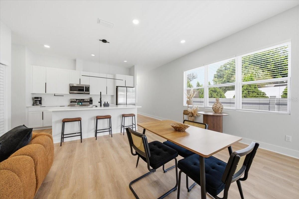CLEAR VISTA - Residential