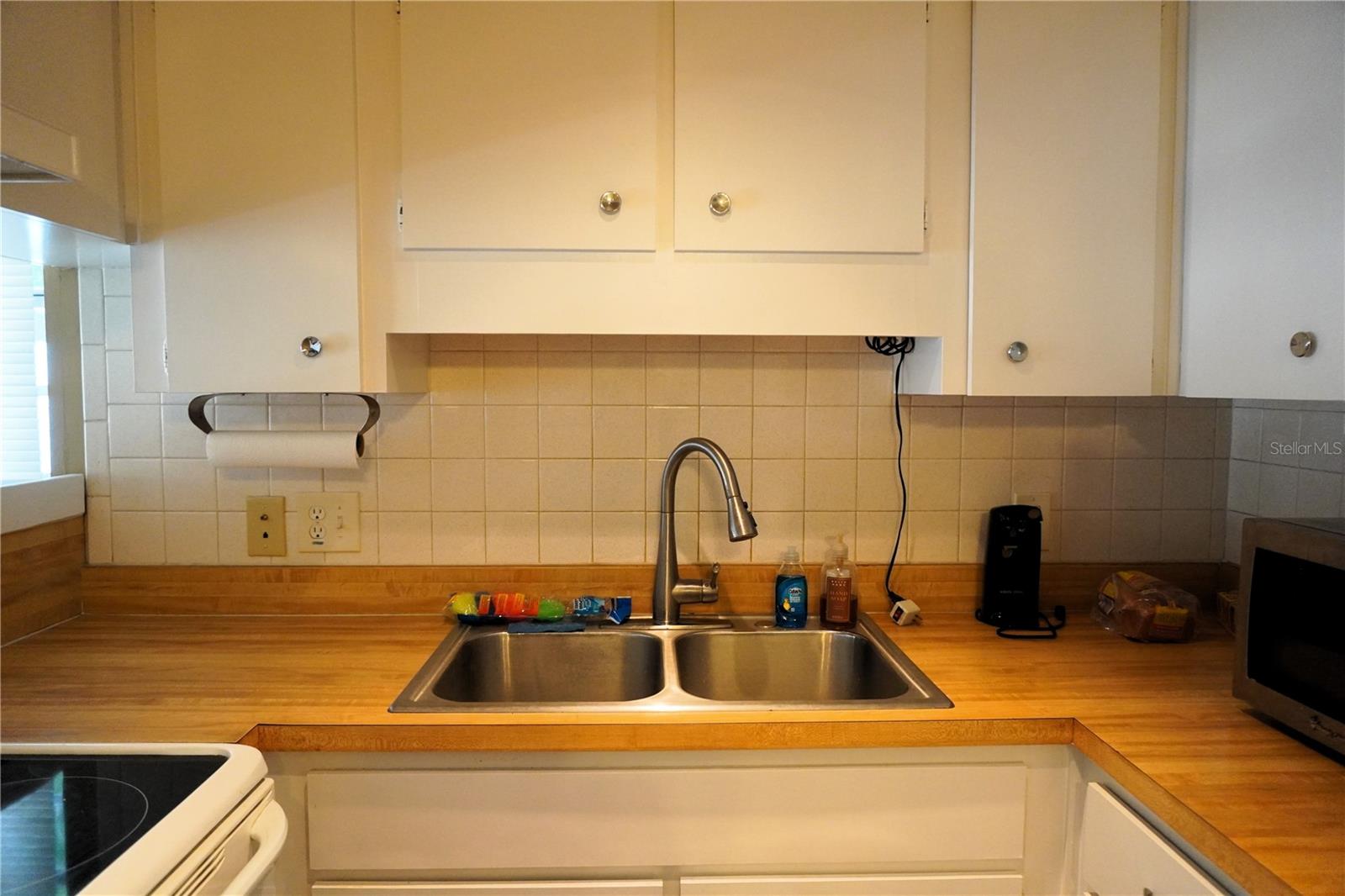TAHITIAN GARDENS CONDO - Residential