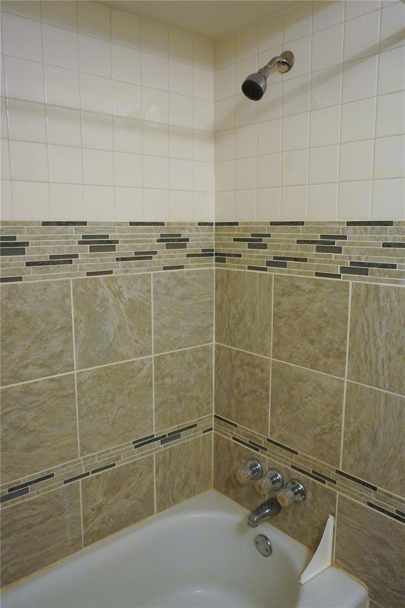 TAHITIAN GARDENS CONDO - Residential