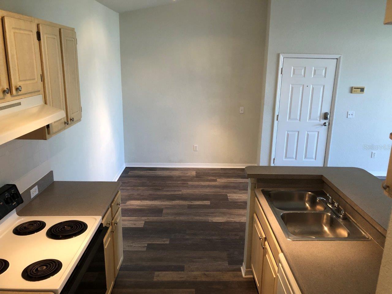 BELLA TERRA - Residential Lease