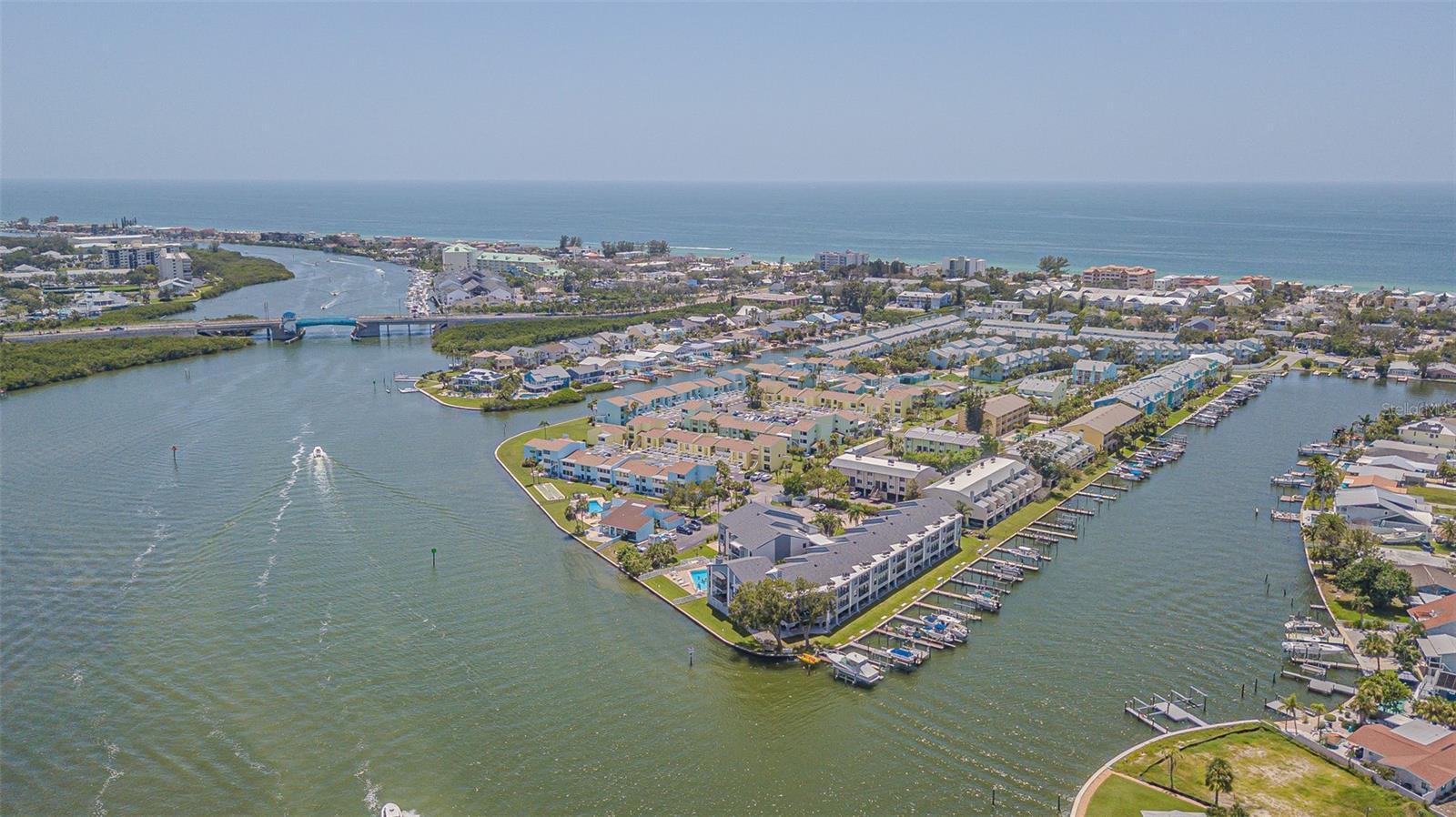 WINDRUSH COVE - Residential