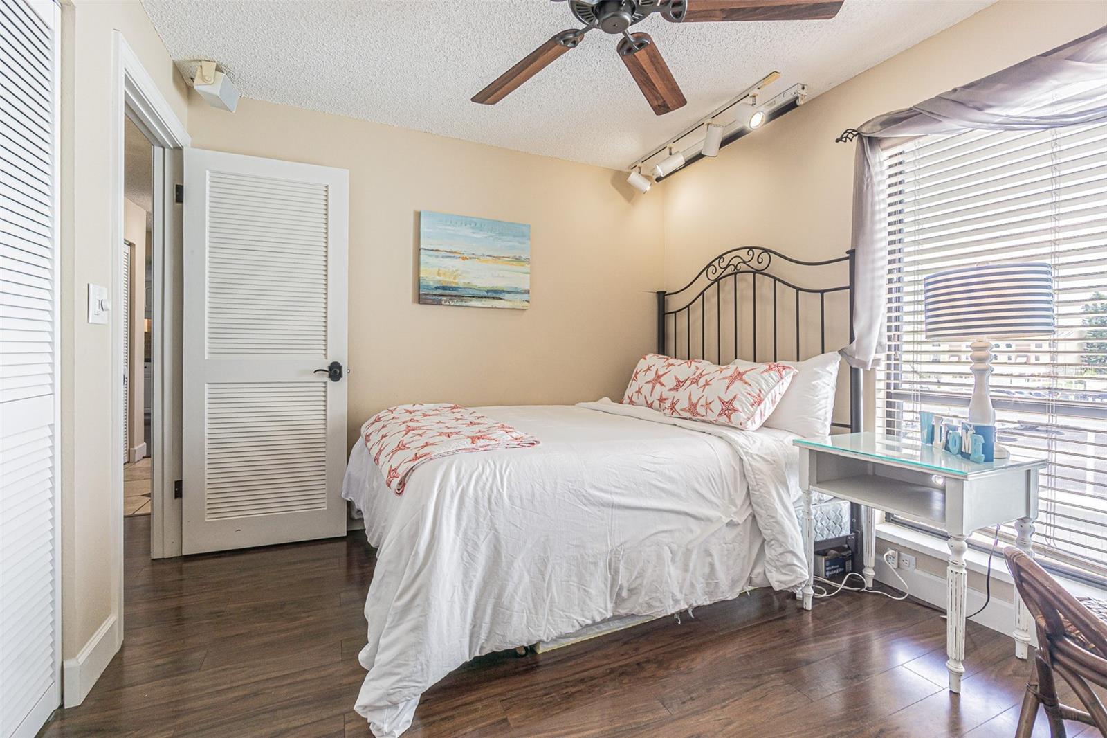 WINDRUSH COVE - Residential