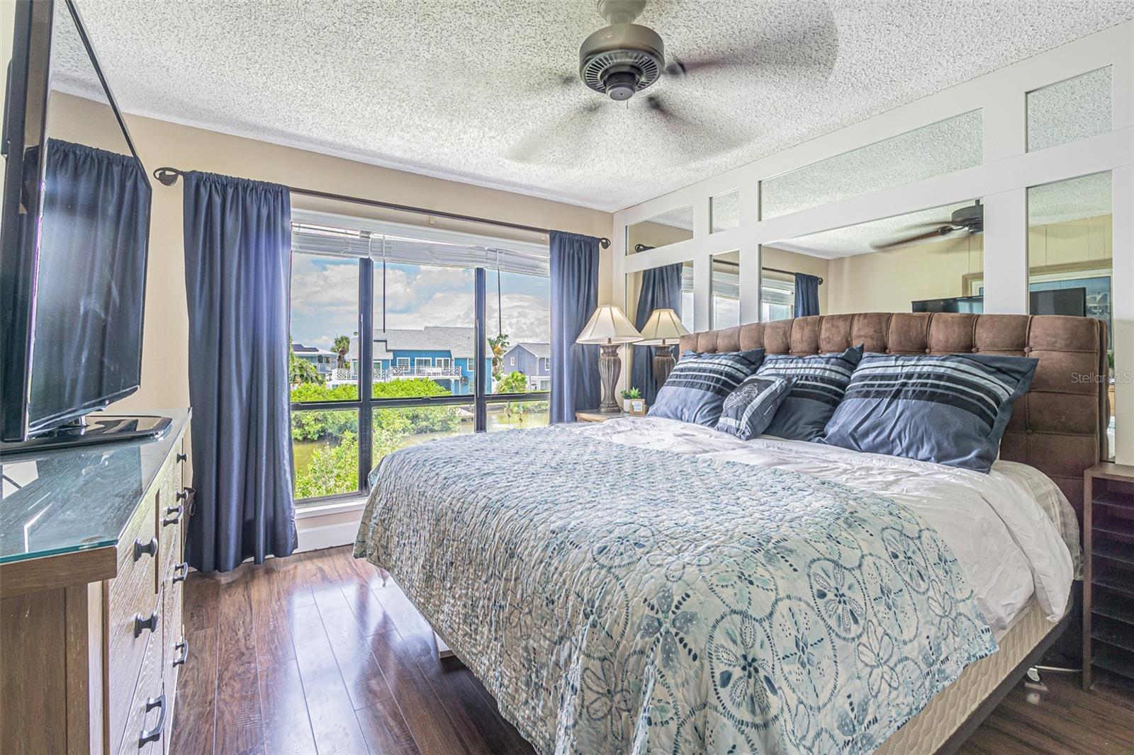 WINDRUSH COVE - Residential