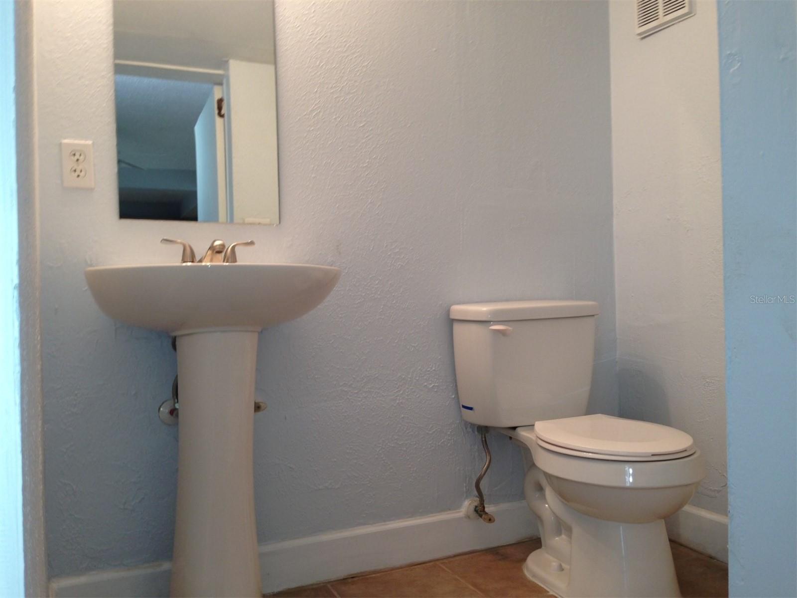 CONWAY TERRACE - Residential Lease