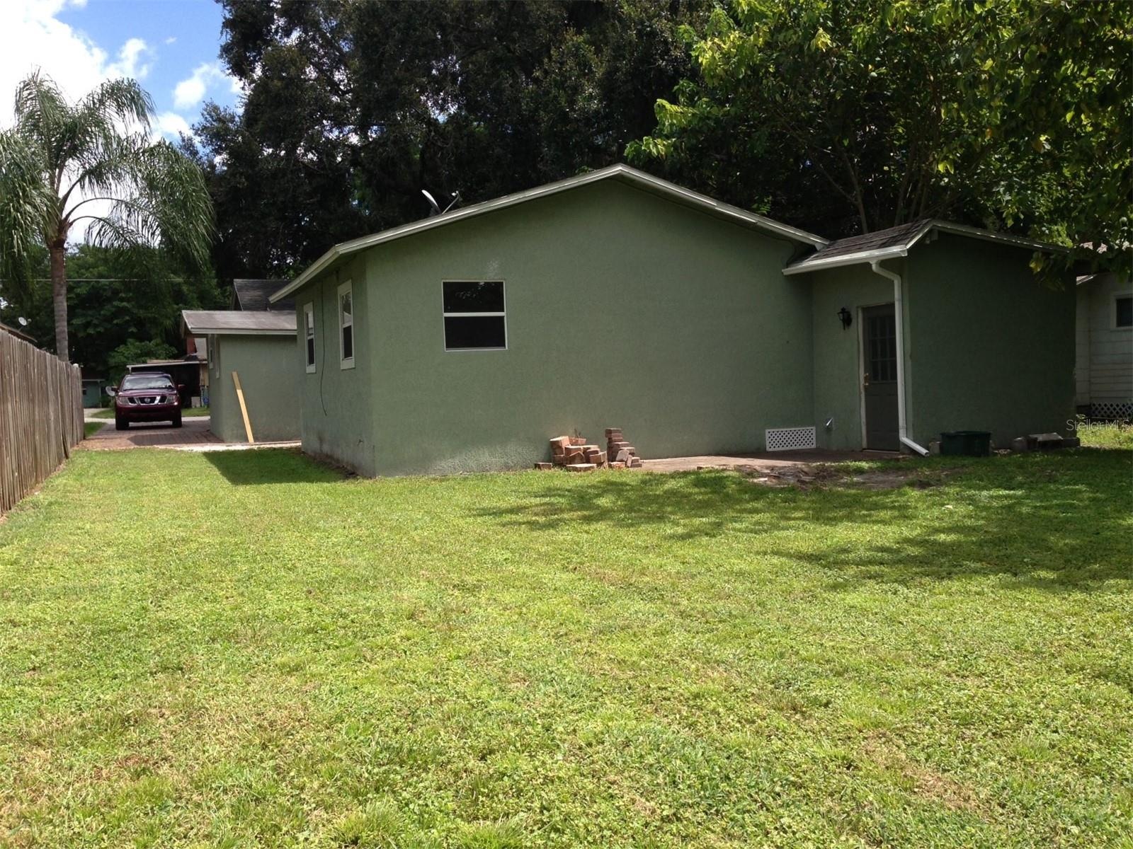 CONWAY TERRACE - Residential Lease