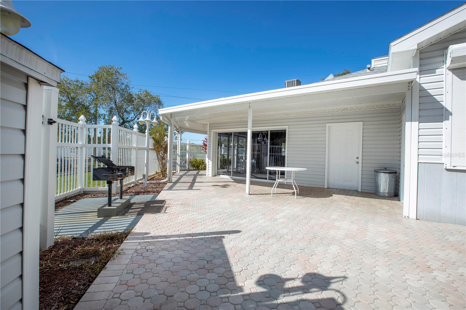 STONES THROW CONDO - Residential