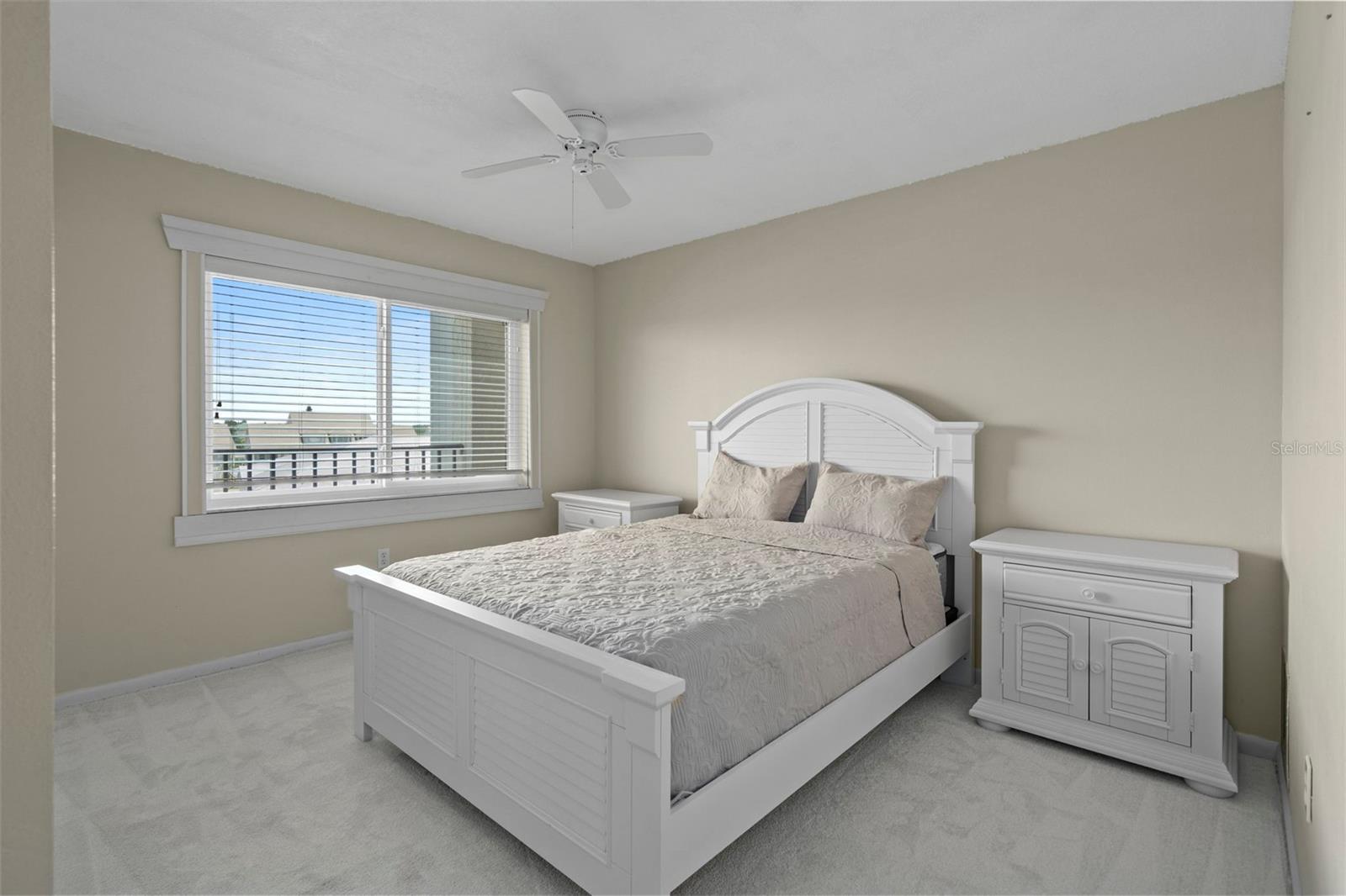 SAND PEBBLE POINTE I CONDO - Residential