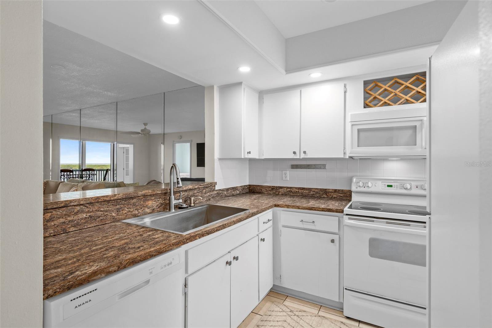 SAND PEBBLE POINTE I CONDO - Residential