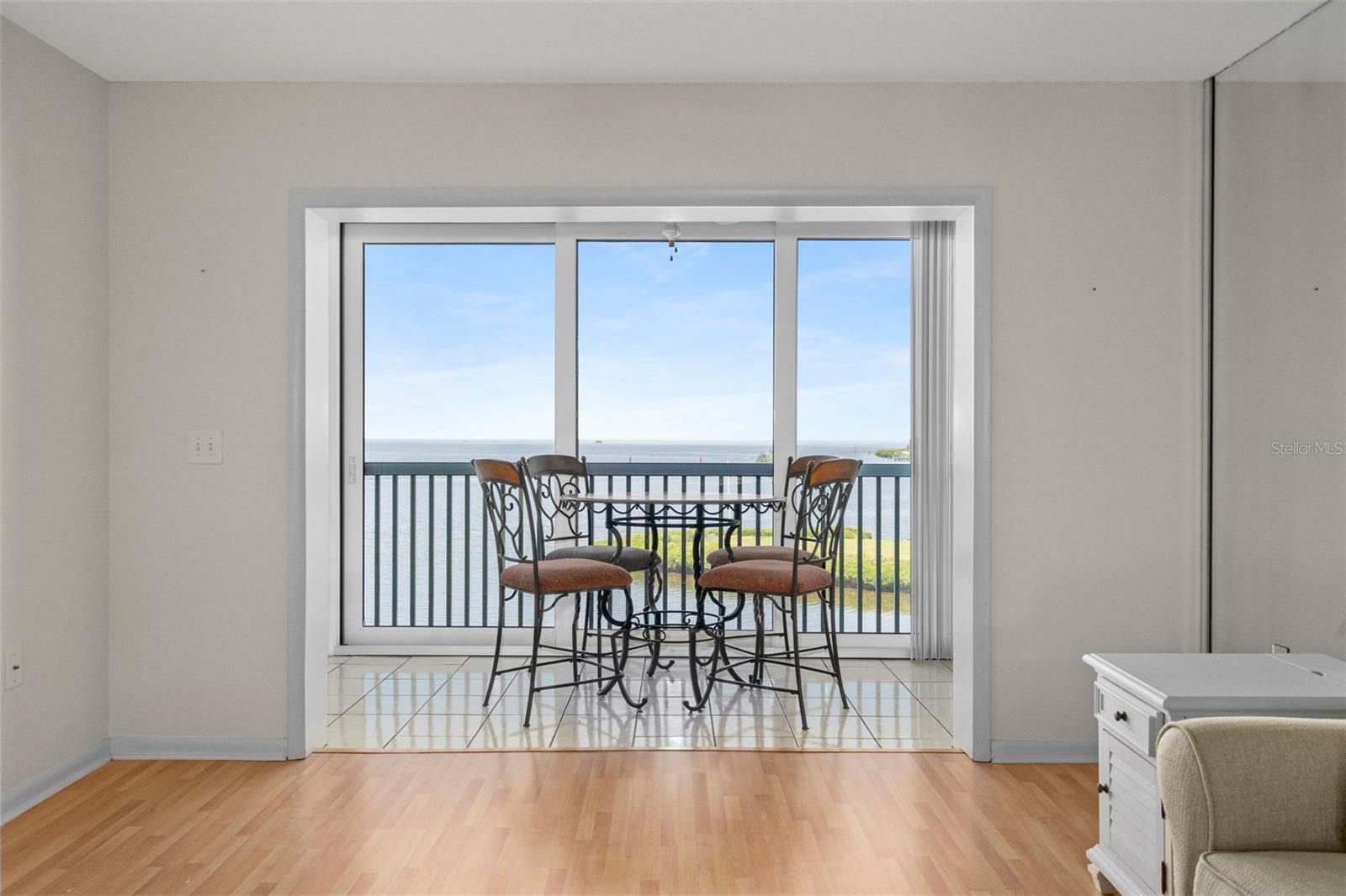 SAND PEBBLE POINTE I CONDO - Residential