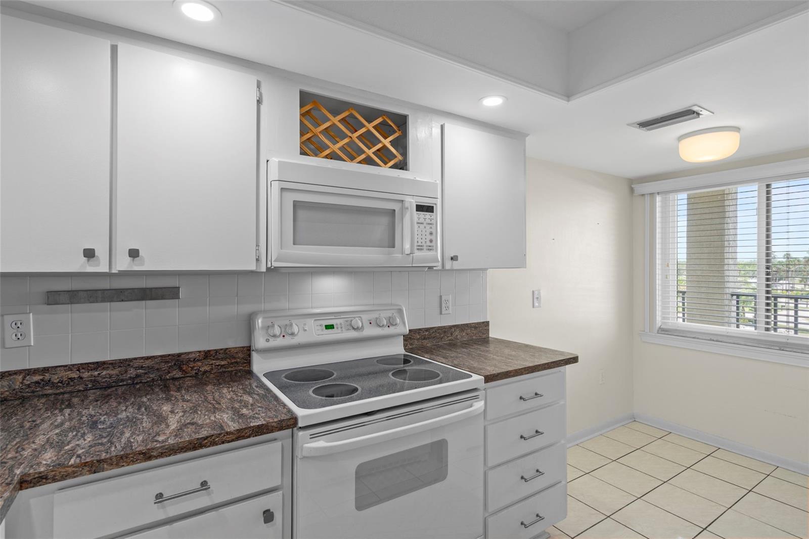 SAND PEBBLE POINTE I CONDO - Residential