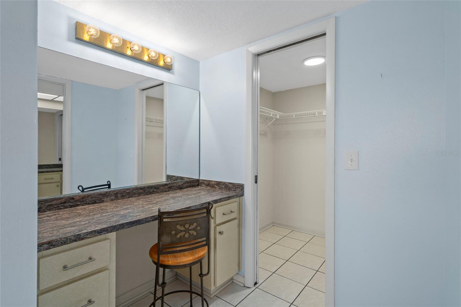 SAND PEBBLE POINTE I CONDO - Residential