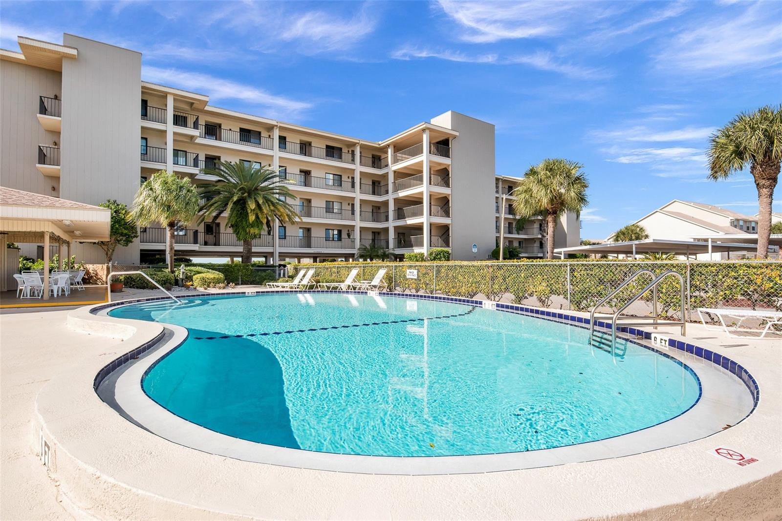 SAND PEBBLE POINTE I CONDO - Residential