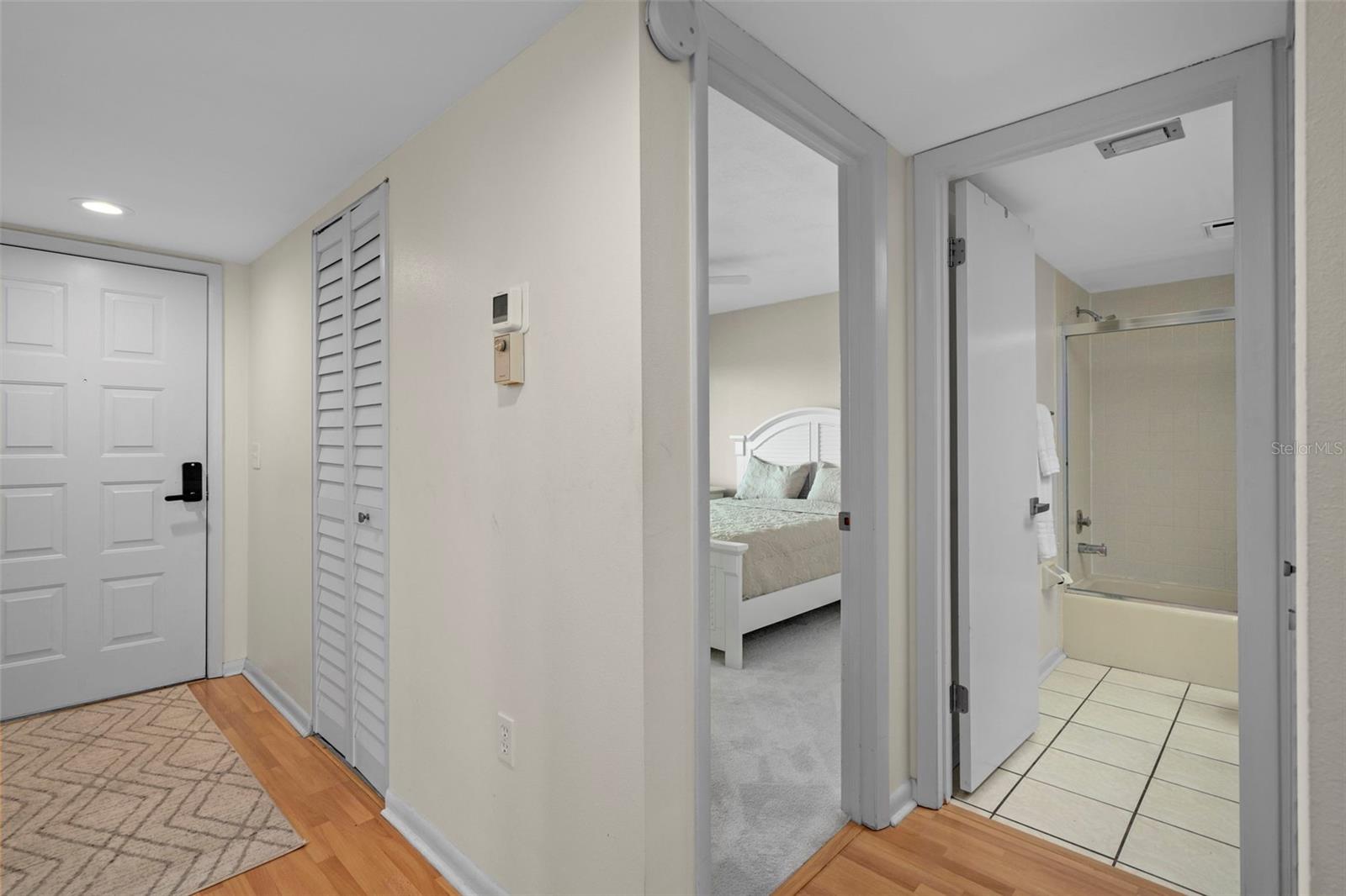 SAND PEBBLE POINTE I CONDO - Residential