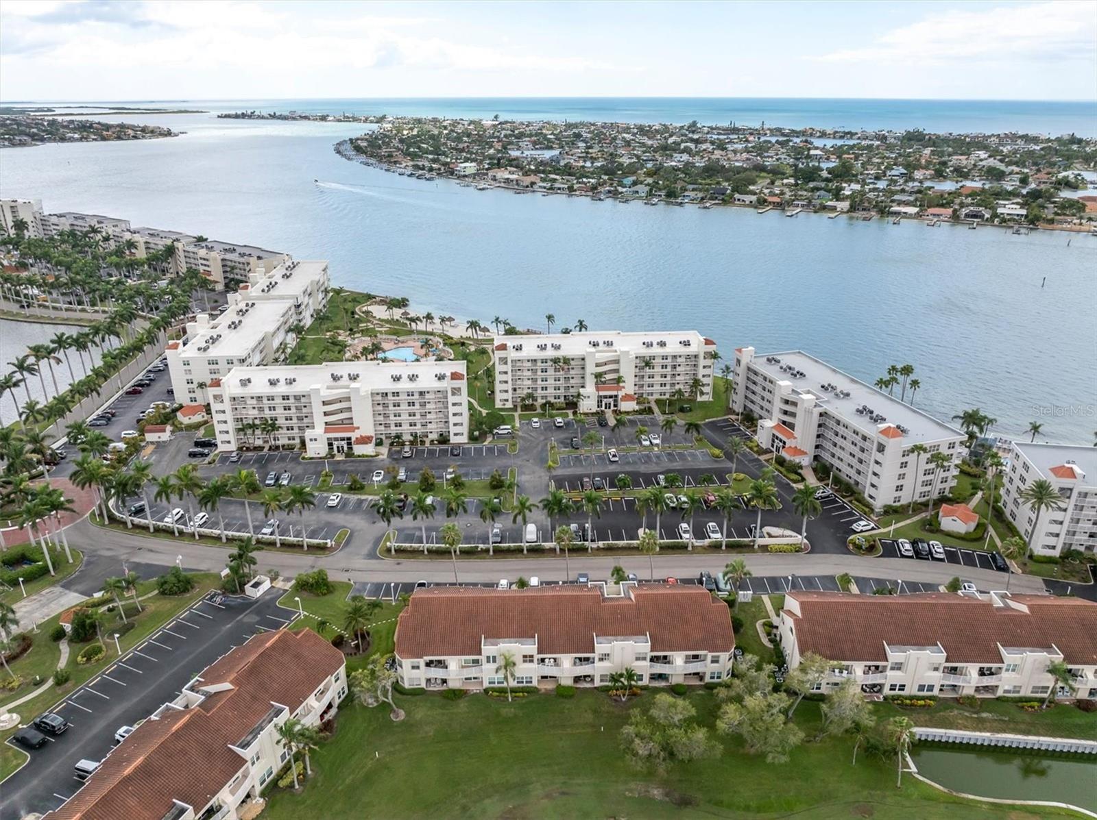 VISTA VERDE WEST - Residential