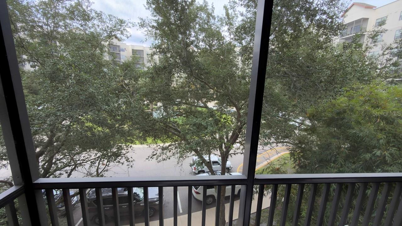 GROVE RESIDENCE & SPA HOTEL CONDO 3 - Residential