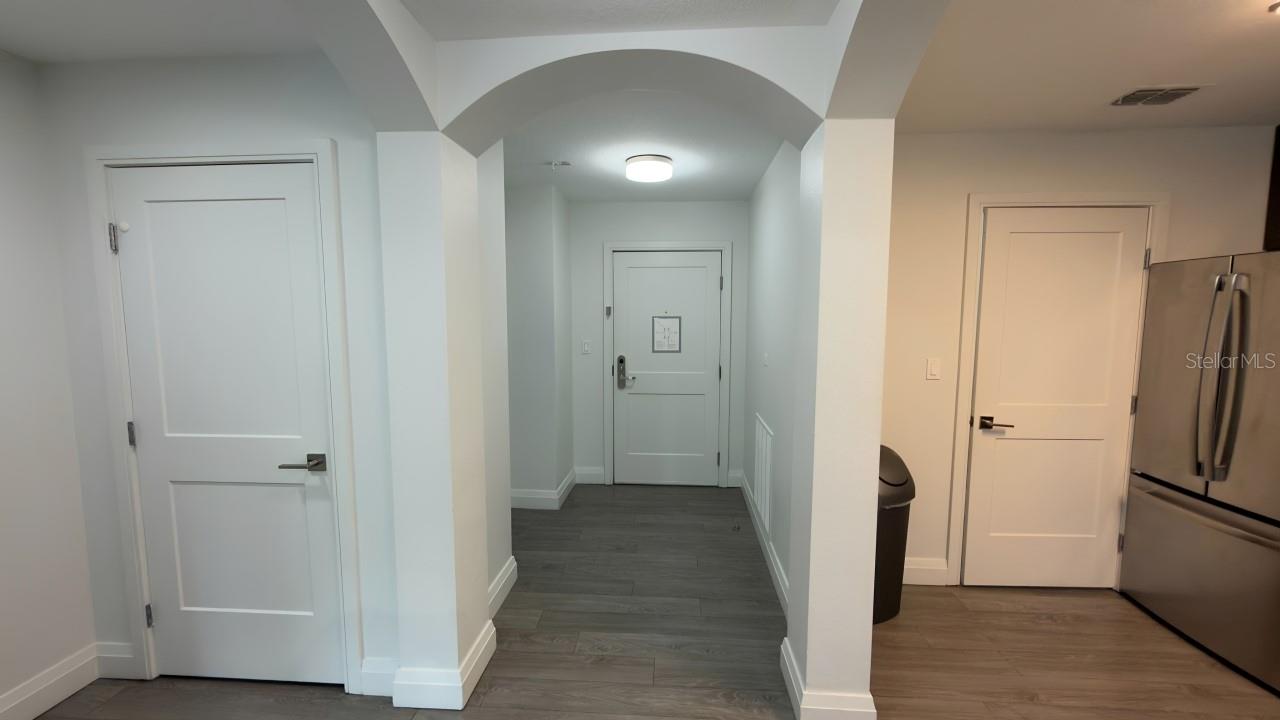 GROVE RESIDENCE & SPA HOTEL CONDO 3 - Residential