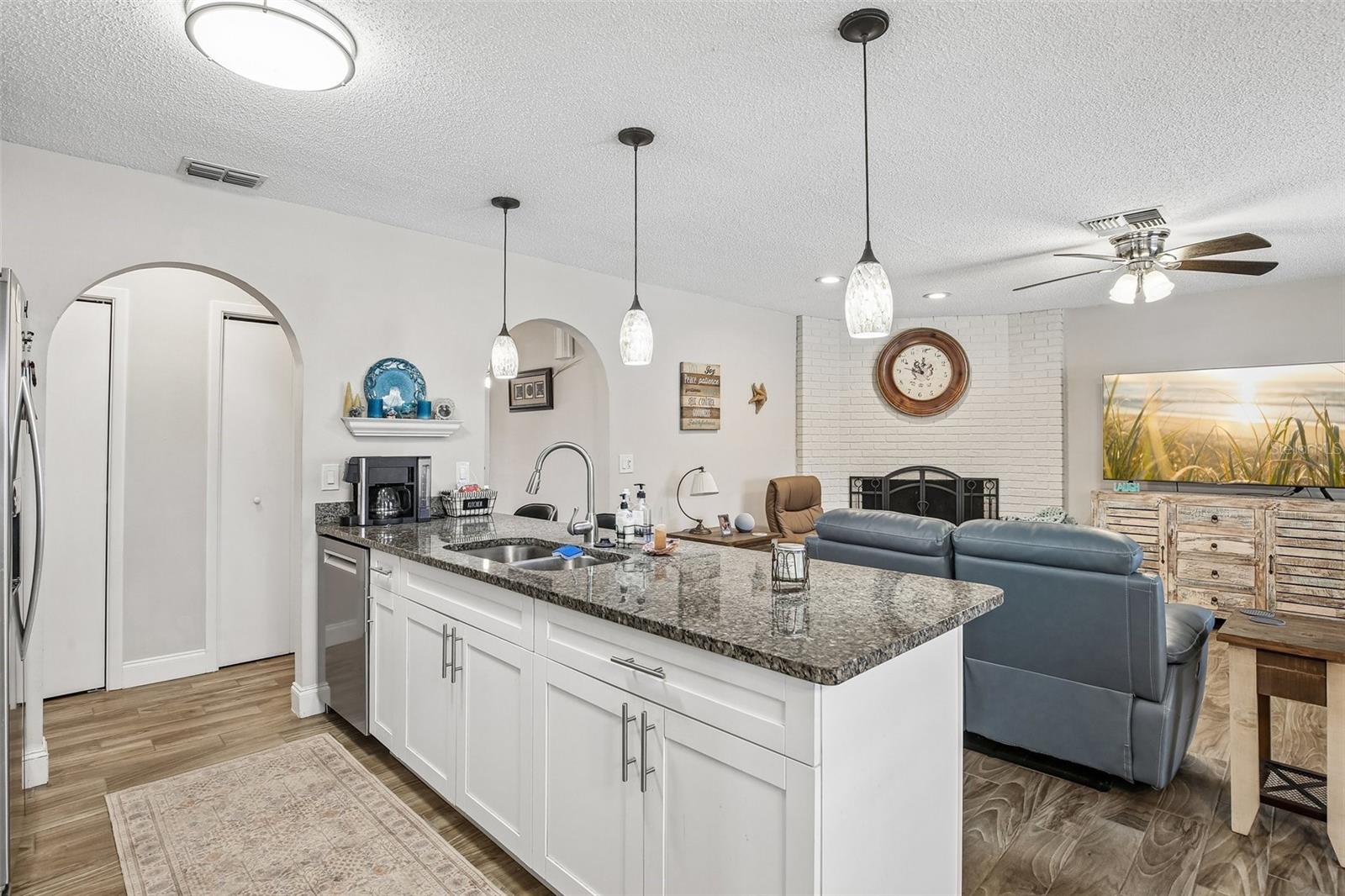 SHADOW RIDGE - Residential
