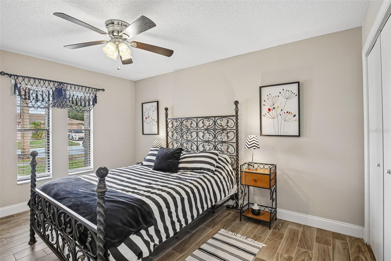 SHADOW RIDGE - Residential