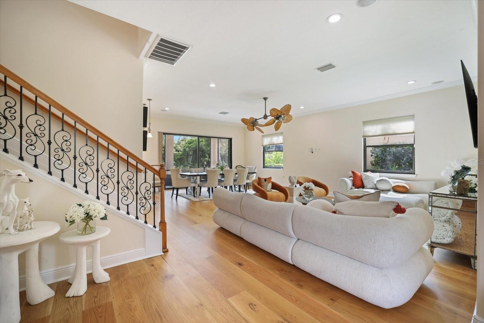 KENILWORTH ESTATES - Residential