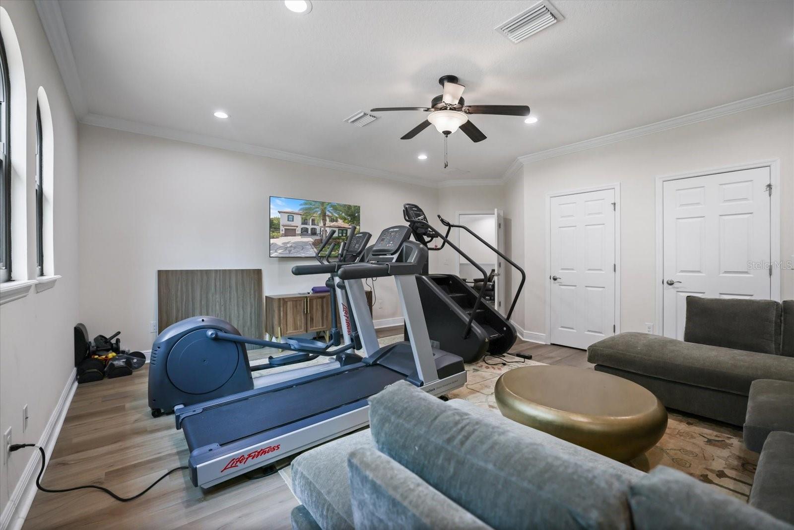 KENILWORTH ESTATES - Residential