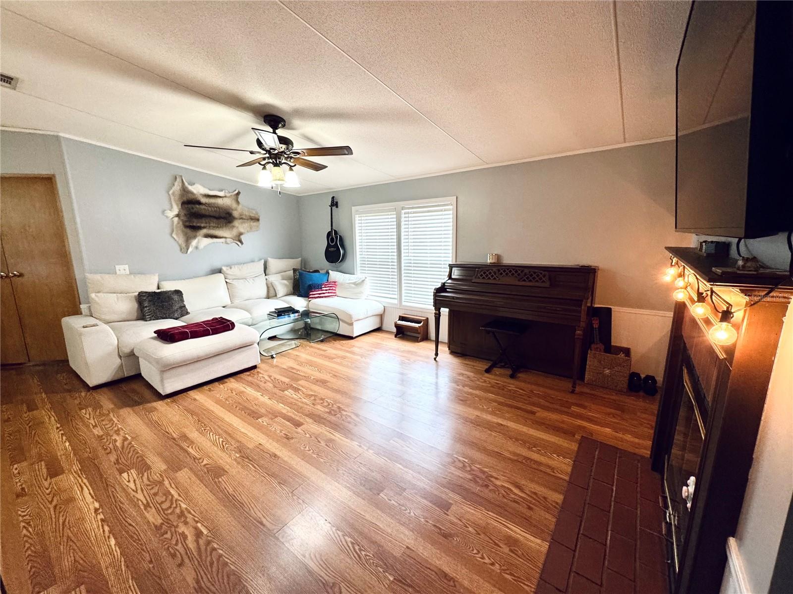 TIGER CREEK GROVES - Residential