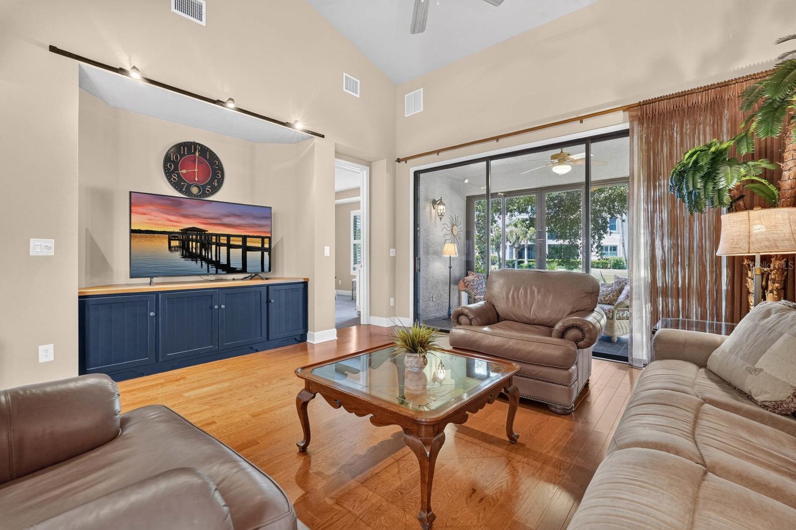 GRAND HAVEN - Residential