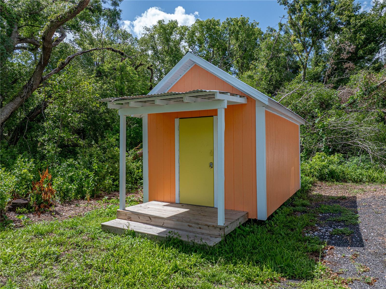 ZEPHYRHILLS COLONY CO - Residential