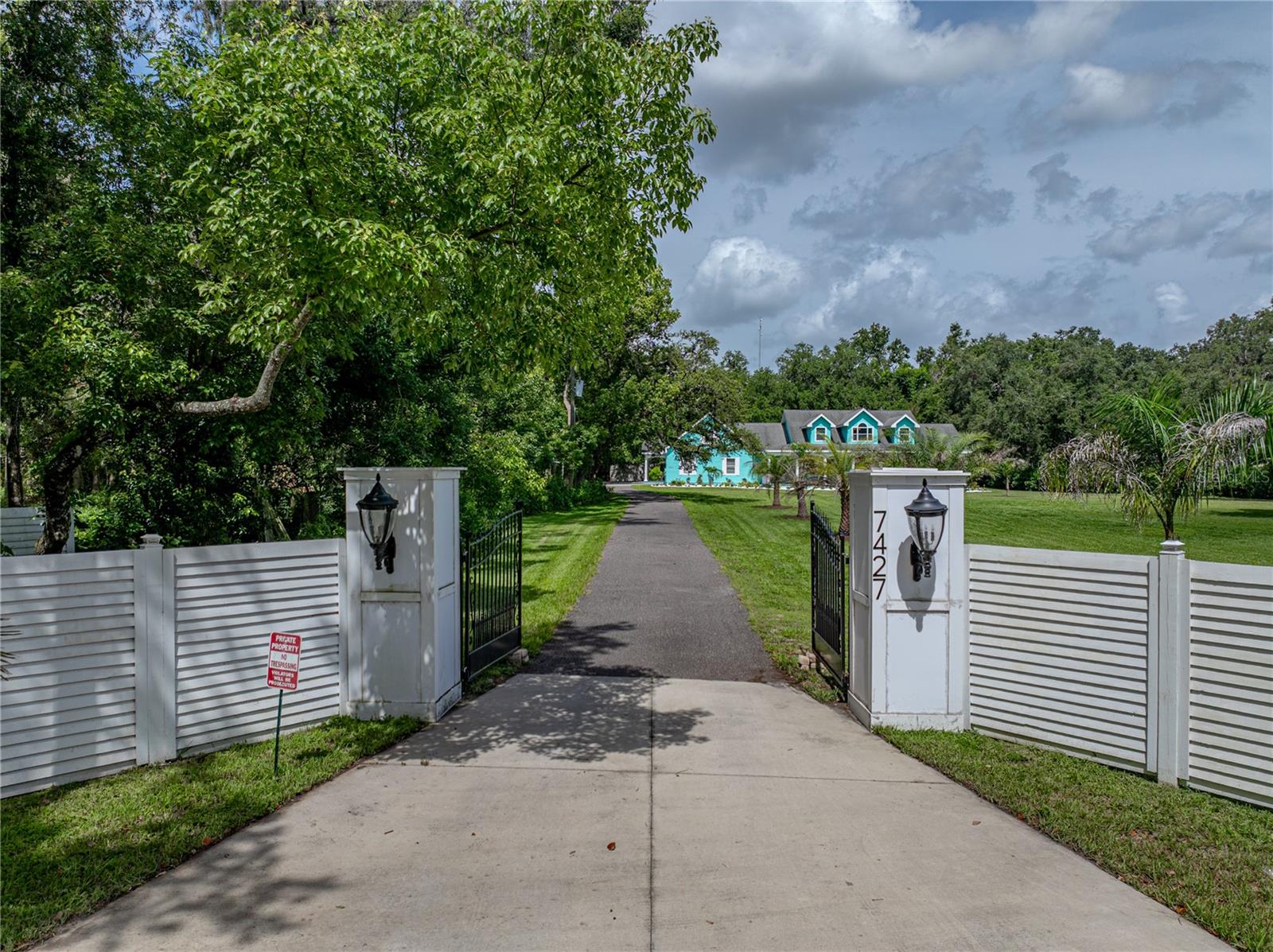 ZEPHYRHILLS COLONY CO - Residential