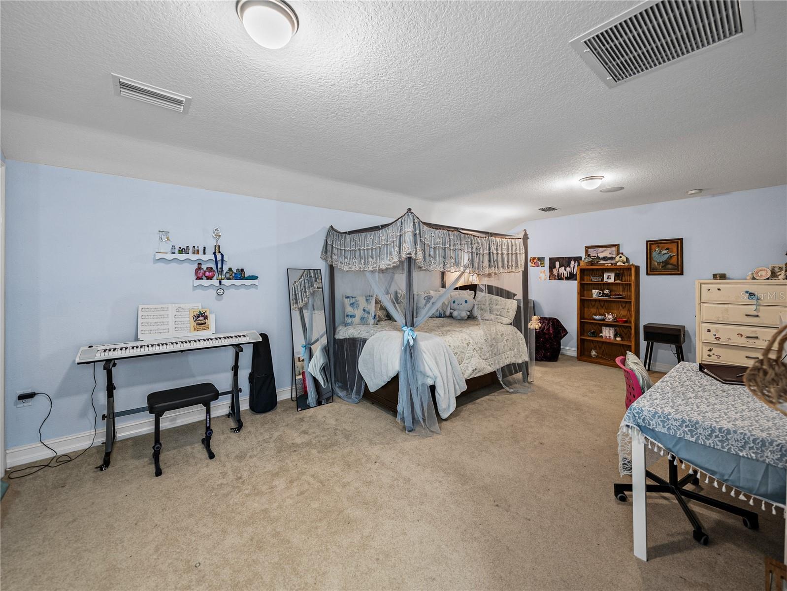 ZEPHYRHILLS COLONY CO - Residential