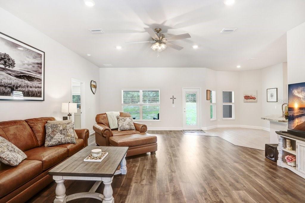 PINE RIDGE UNIT 01 - Residential