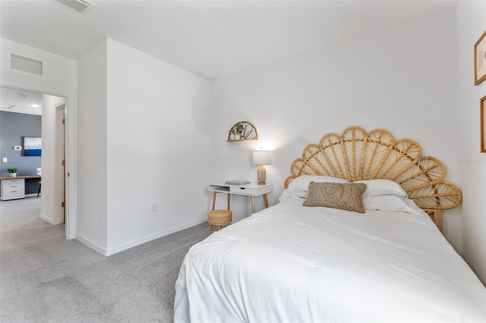 DEERBROOK PH 1 - Residential Lease