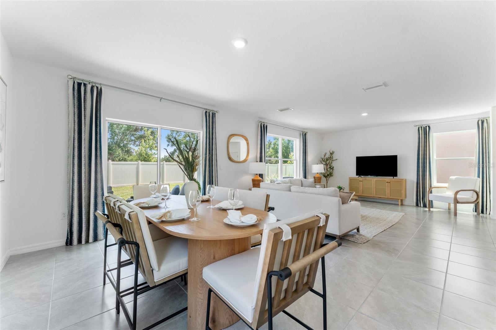 DEERBROOK PH 1 - Residential Lease