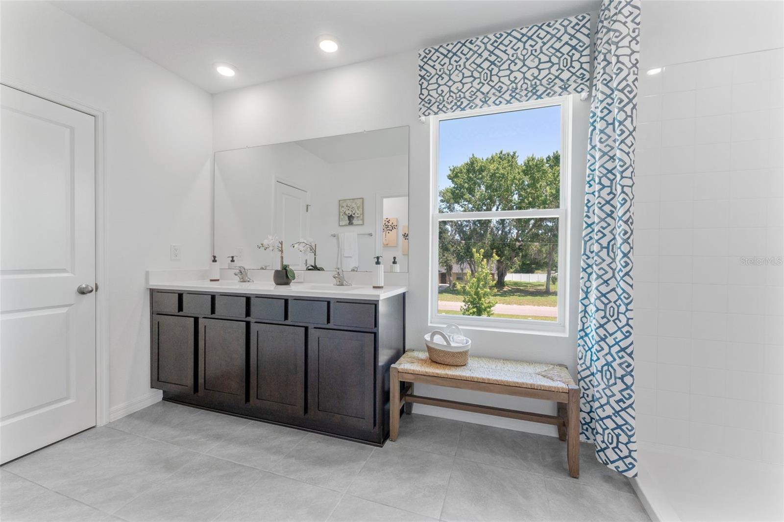 DEERBROOK PH 1 - Residential Lease