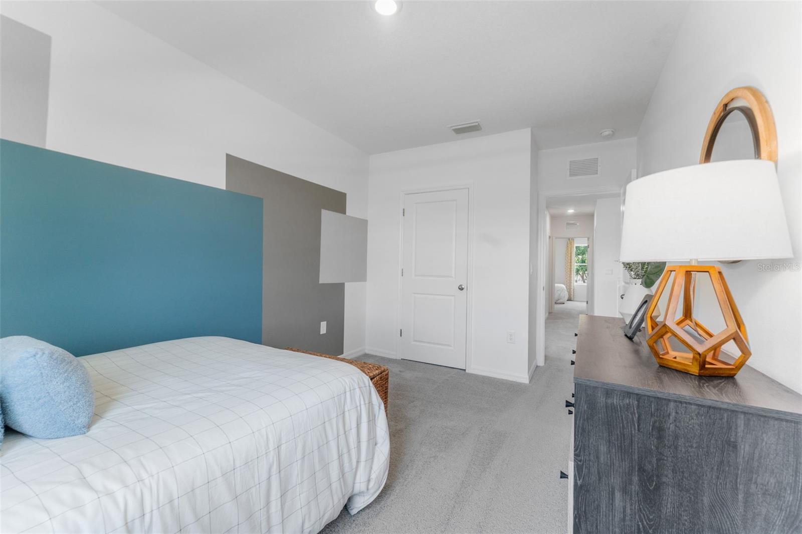 DEERBROOK PH 1 - Residential Lease