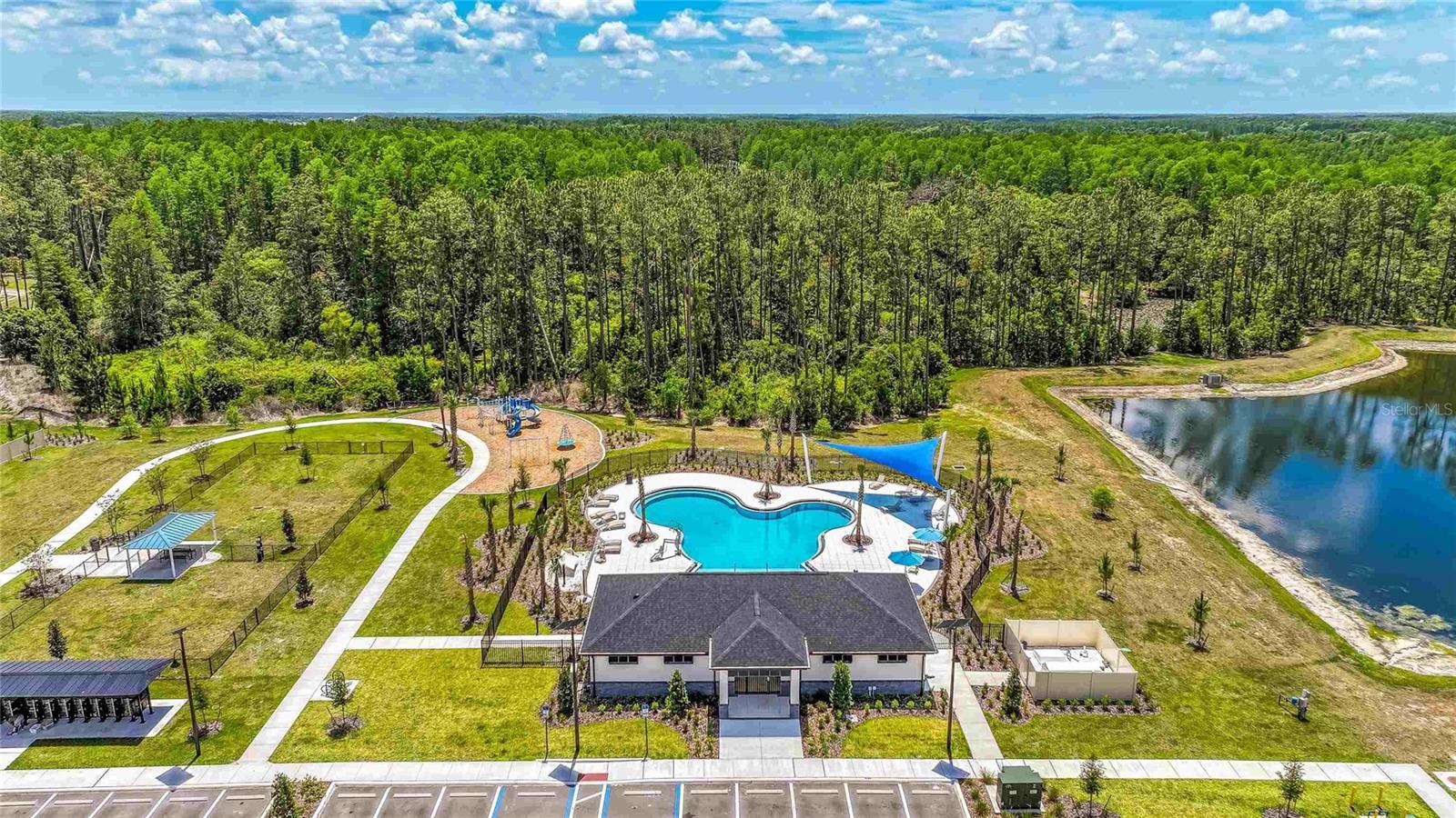 DEERBROOK PH 1 - Residential Lease