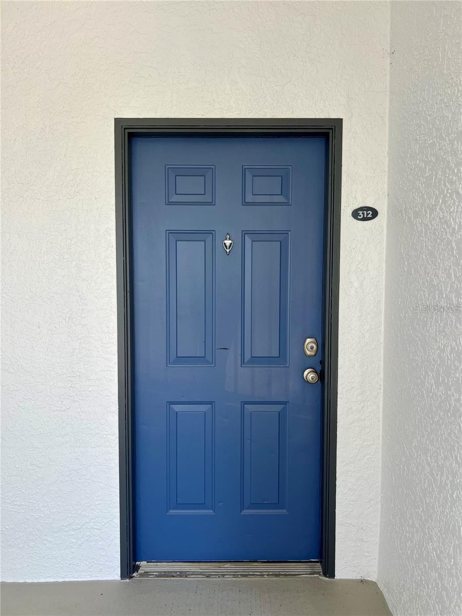 ARBORS AT CARROLLWOOD A CONDOM - Residential Lease